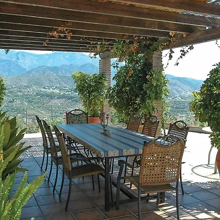 Cortijo De Picuales